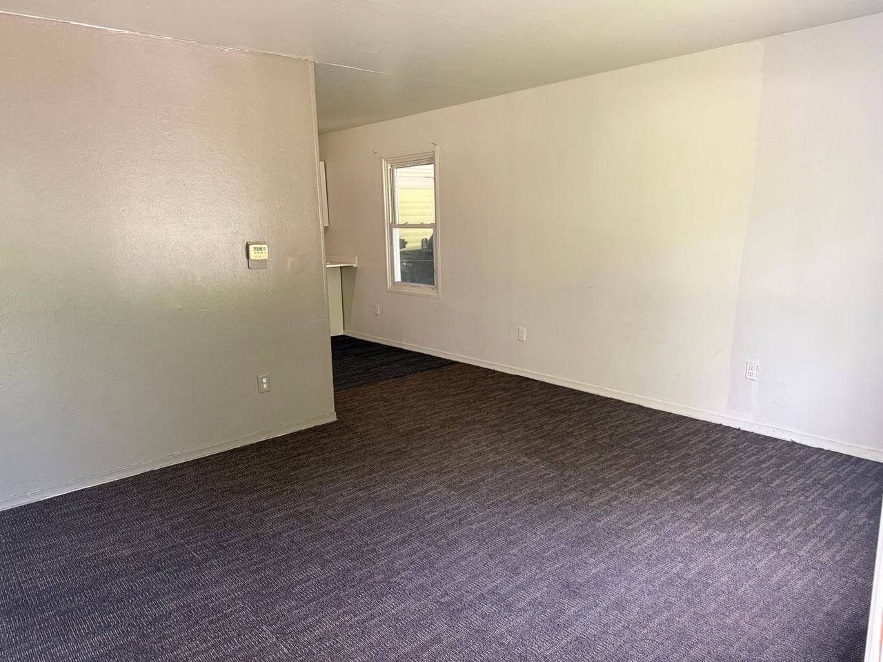 1724 Roselawn Ave - Photo 3 of 10