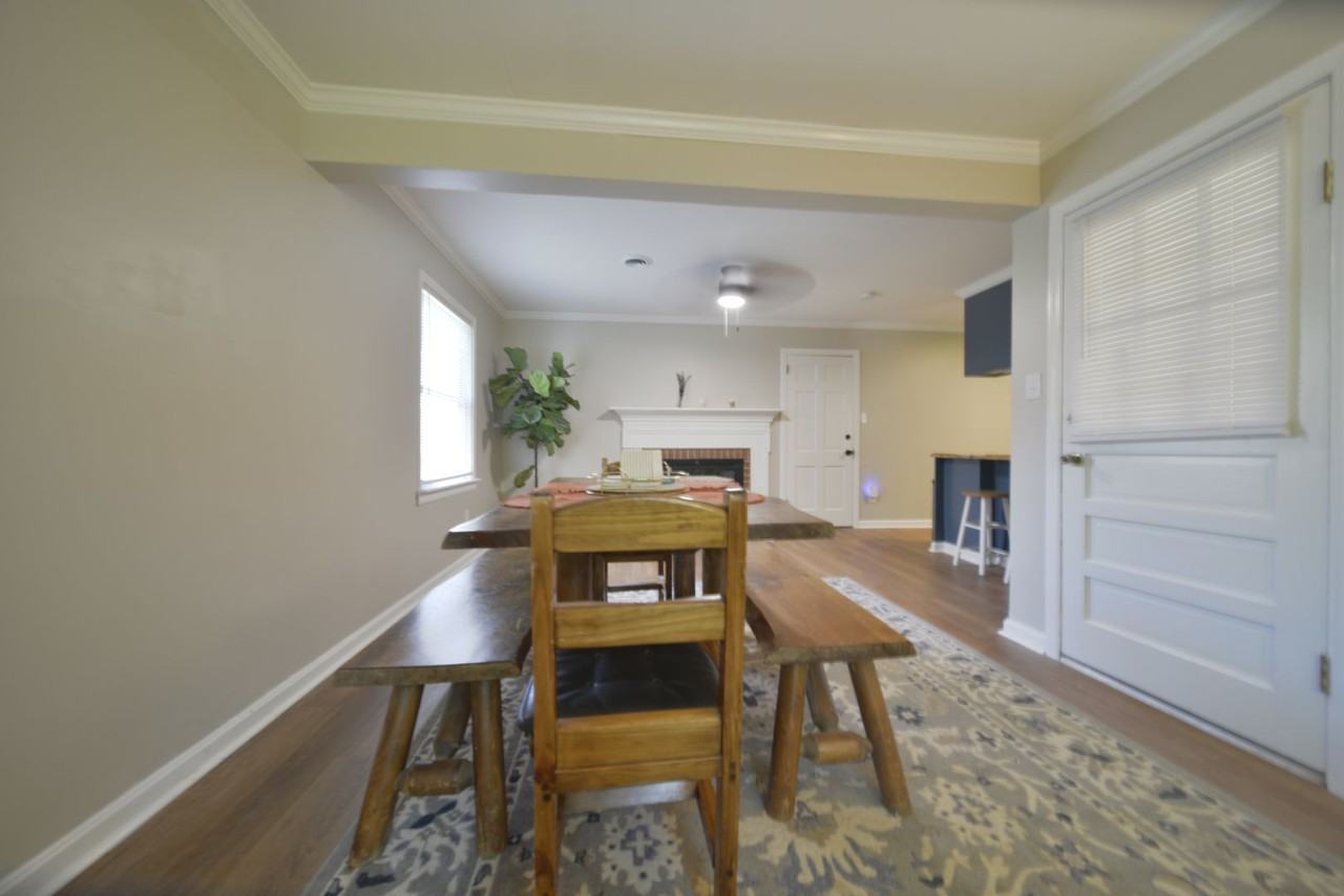 228 228 Shadywood Drive Newport News, VA 23602 - Photo 7 of 20