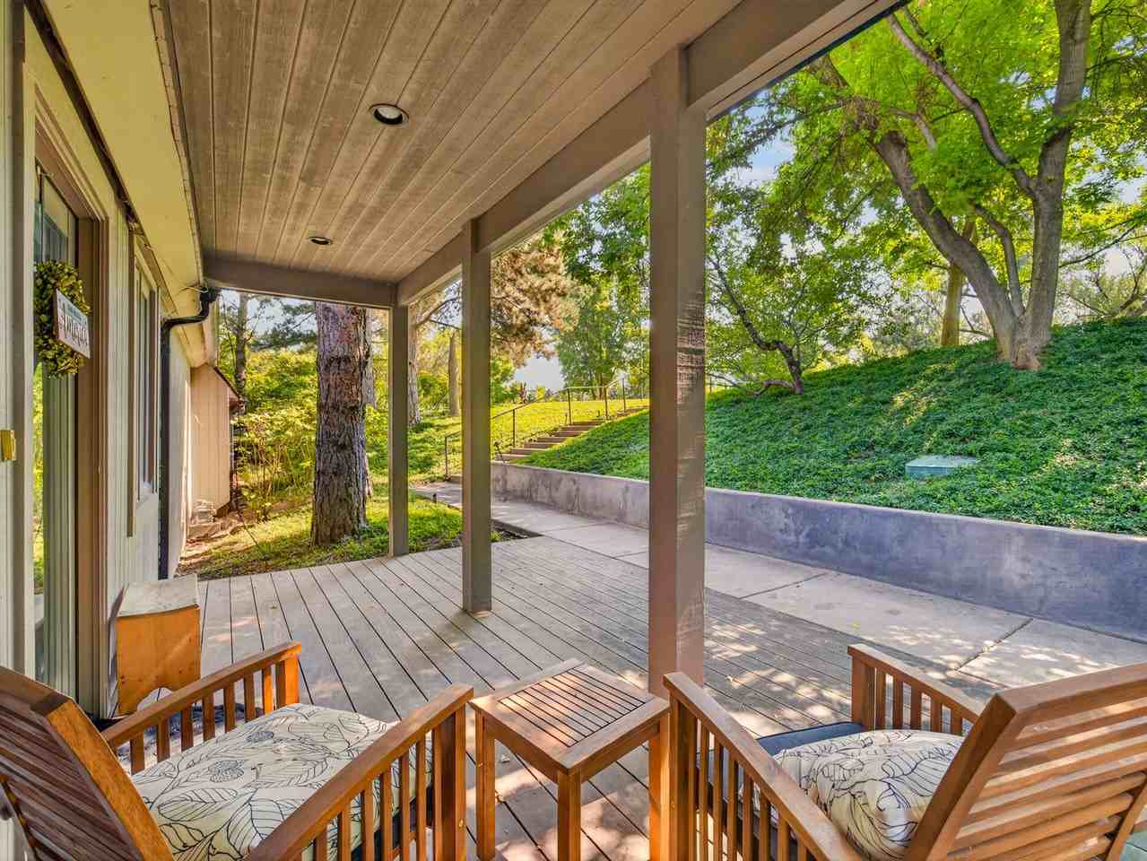 11107 N Gambol Oak Cir - Photo 3 of 50