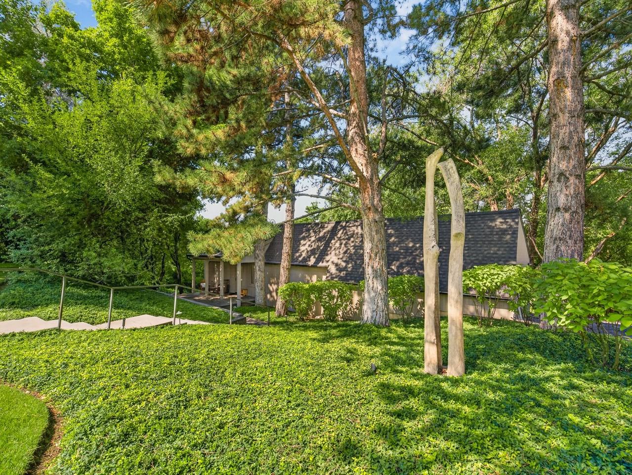 11107 N Gambol Oak Cir - Photo 4 of 50