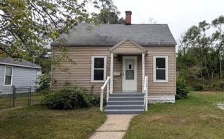 featured image of 2229 Mcilwraith St