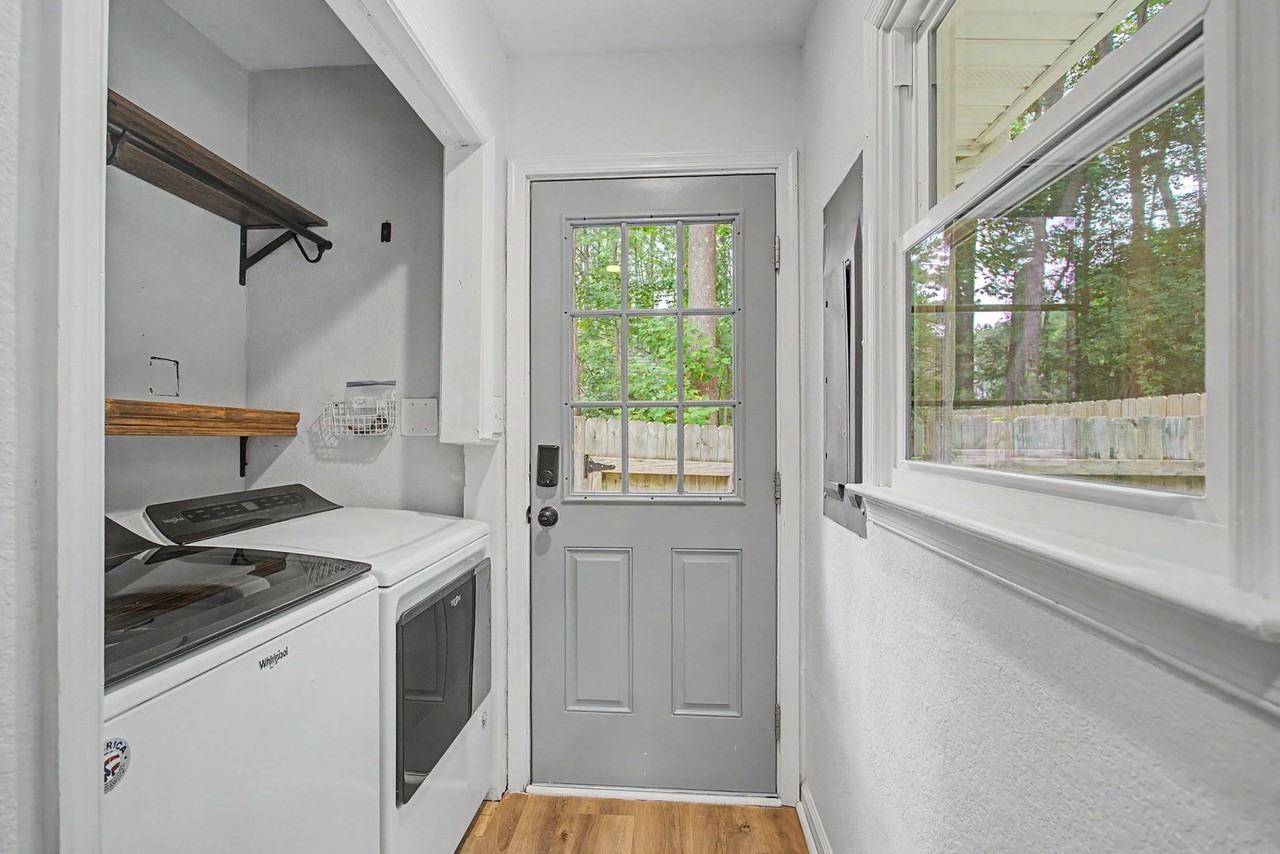 6205 Adams Hunt Dr - Photo 6 of 13