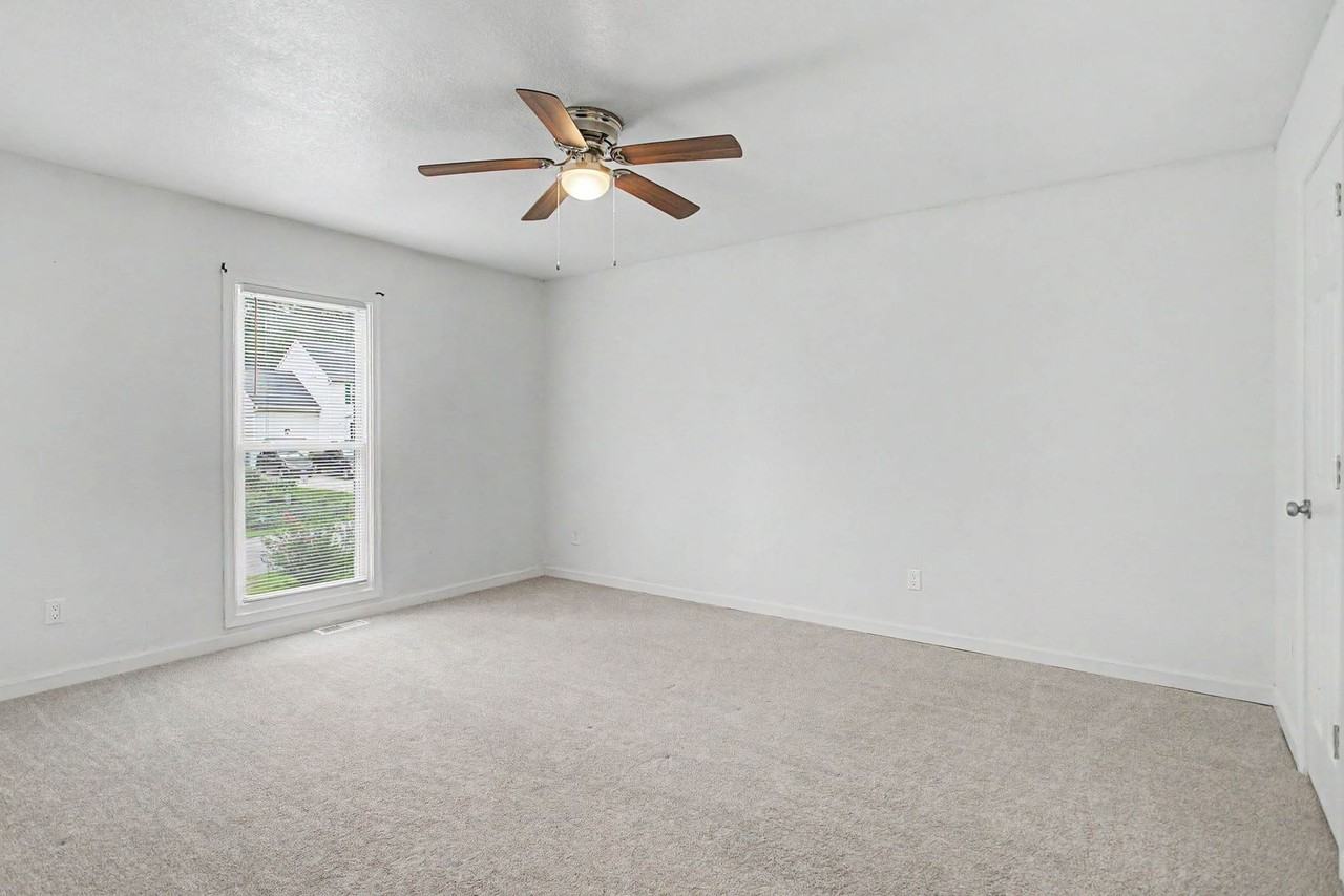 6205 Adams Hunt Dr - Photo 7 of 13