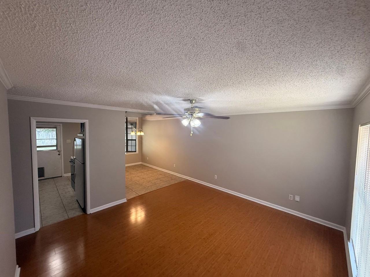 108 Pamela Dr - Photo 2 of 15