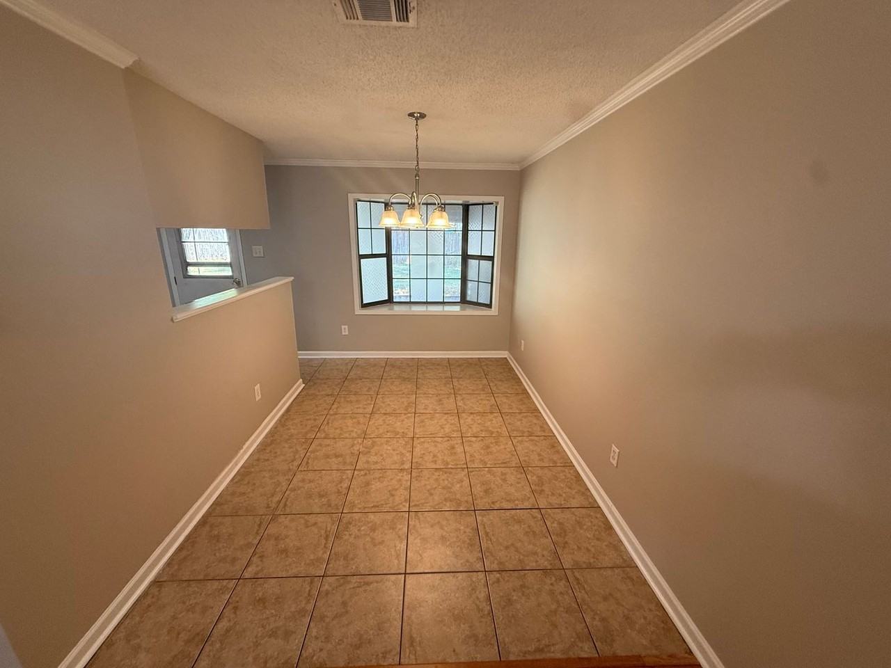 108 Pamela Dr - Photo 5 of 15