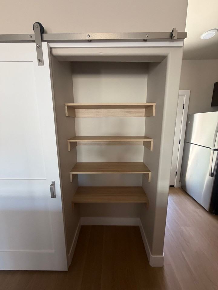 Oak Street Apartments - Photo 4 of 10