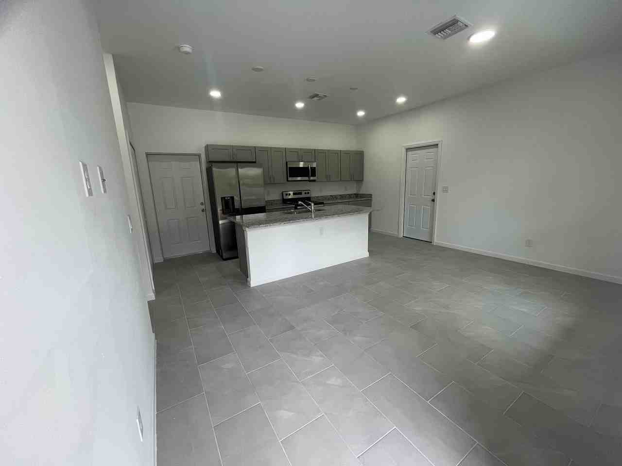 1223 Randletree St E - Photo 3 of 12