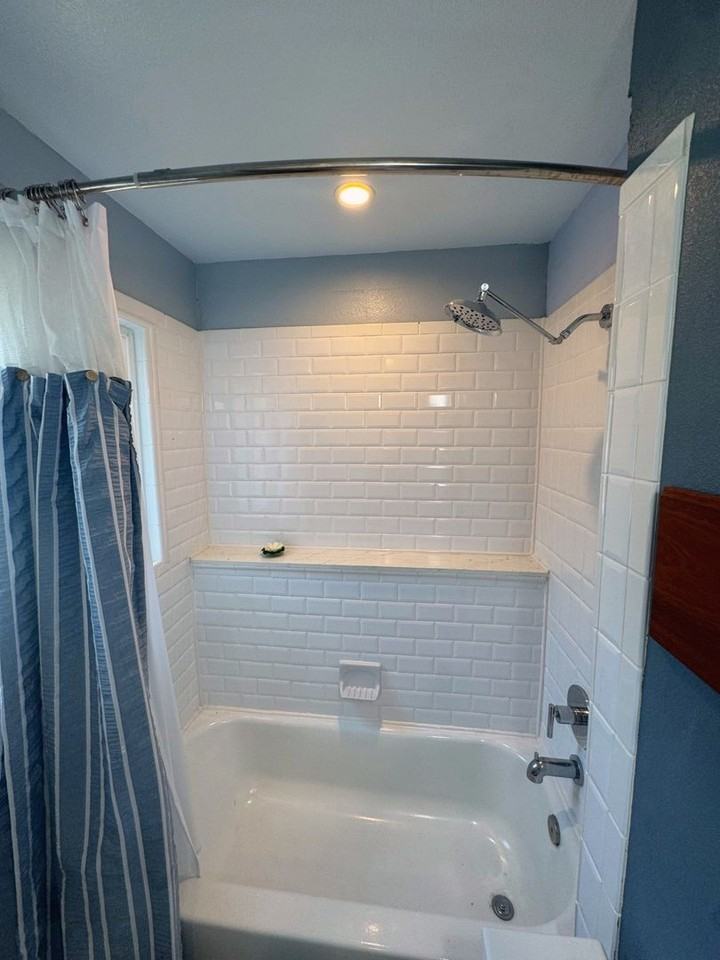 21445 Wilcox Rd - Photo 6 of 24