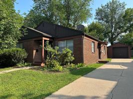 featured image of 819 Rider St