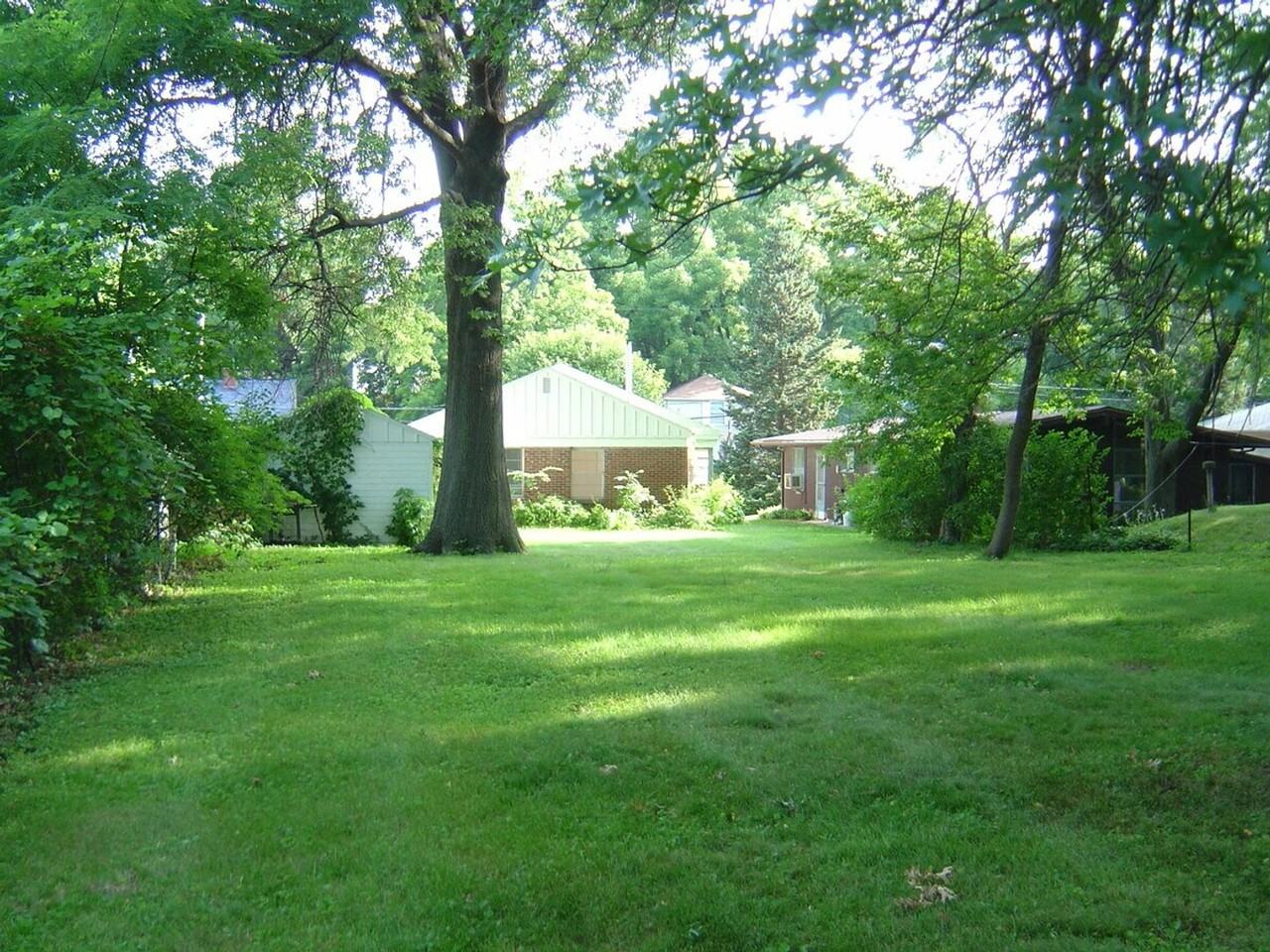 819 Rider St - Photo 2 of 17