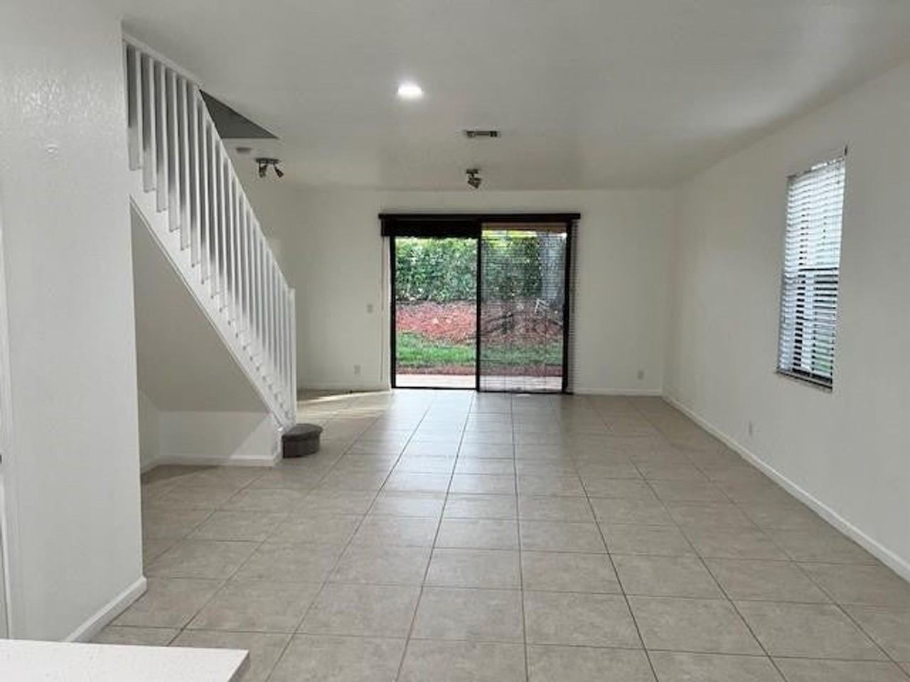 4150 Forest Dr - Photo 4 of 13