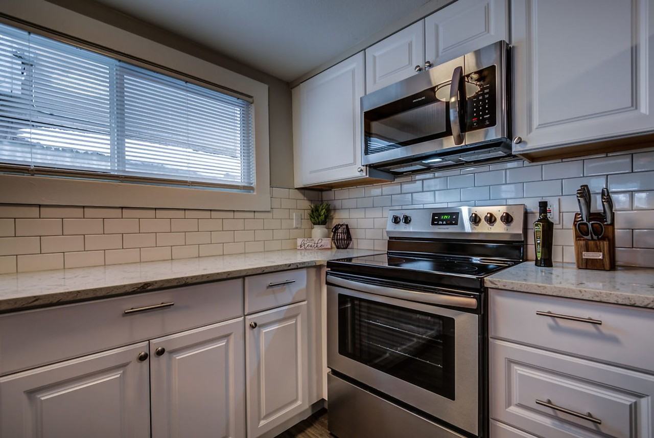 929 N 7th St - Photo 7 of 21