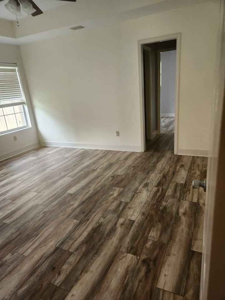213 Sara Dee Pkwy - Photo 7 of 13