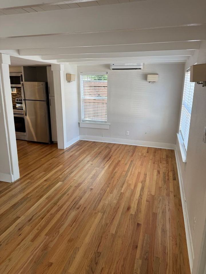 1617 N M L King Jr Blvd - Photo 2 of 20