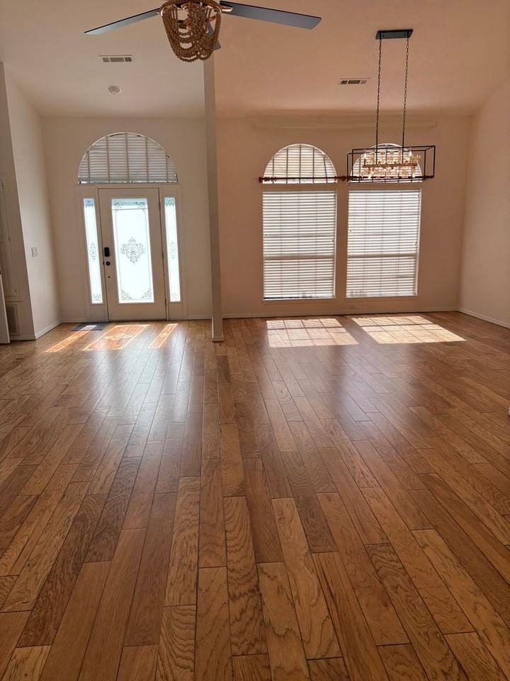 4345 Kings Pl - Photo 2 of 20