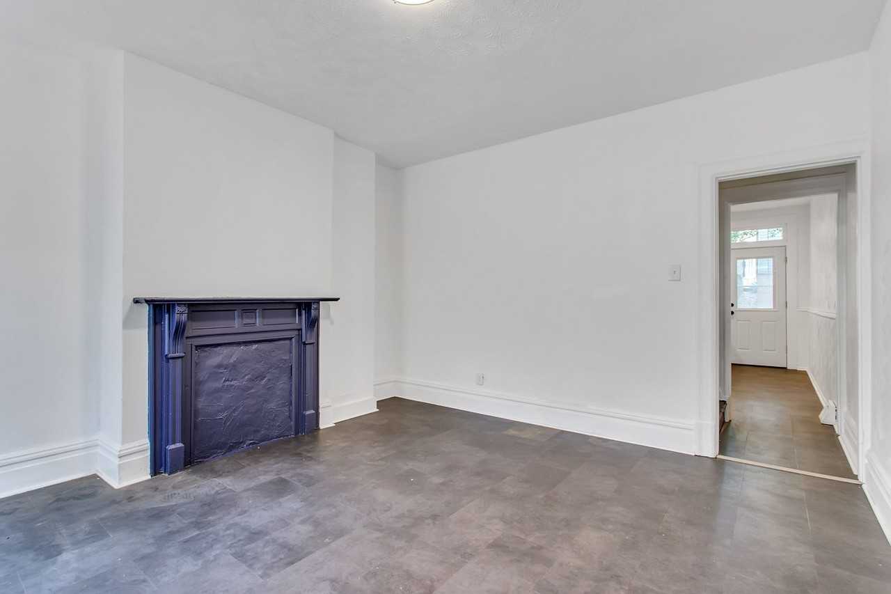 5232 1/2 Natrona Way - Photo 3 of 20