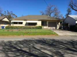 featured image of 1109 2nd St