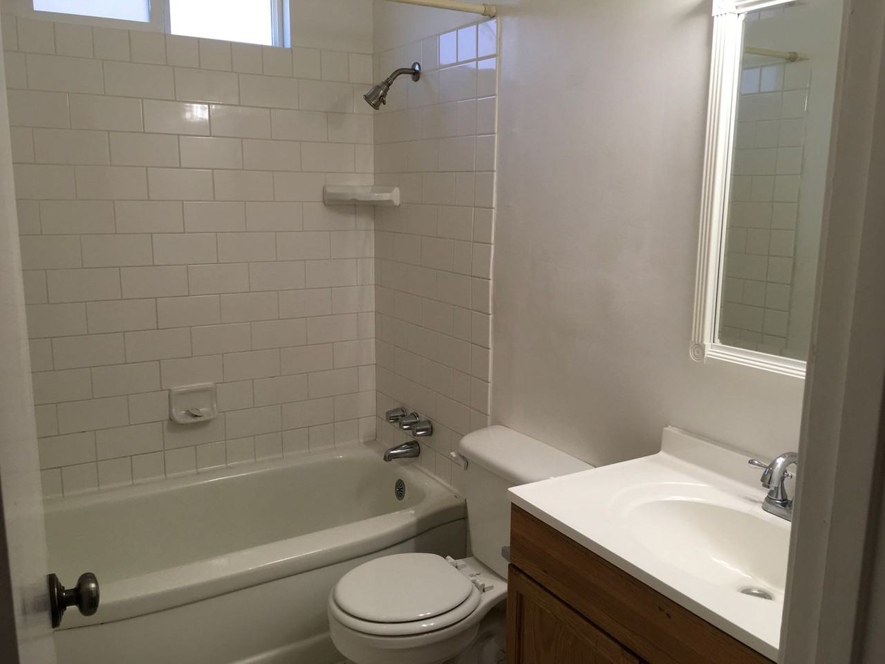1109 2nd St - Photo 4 of 15