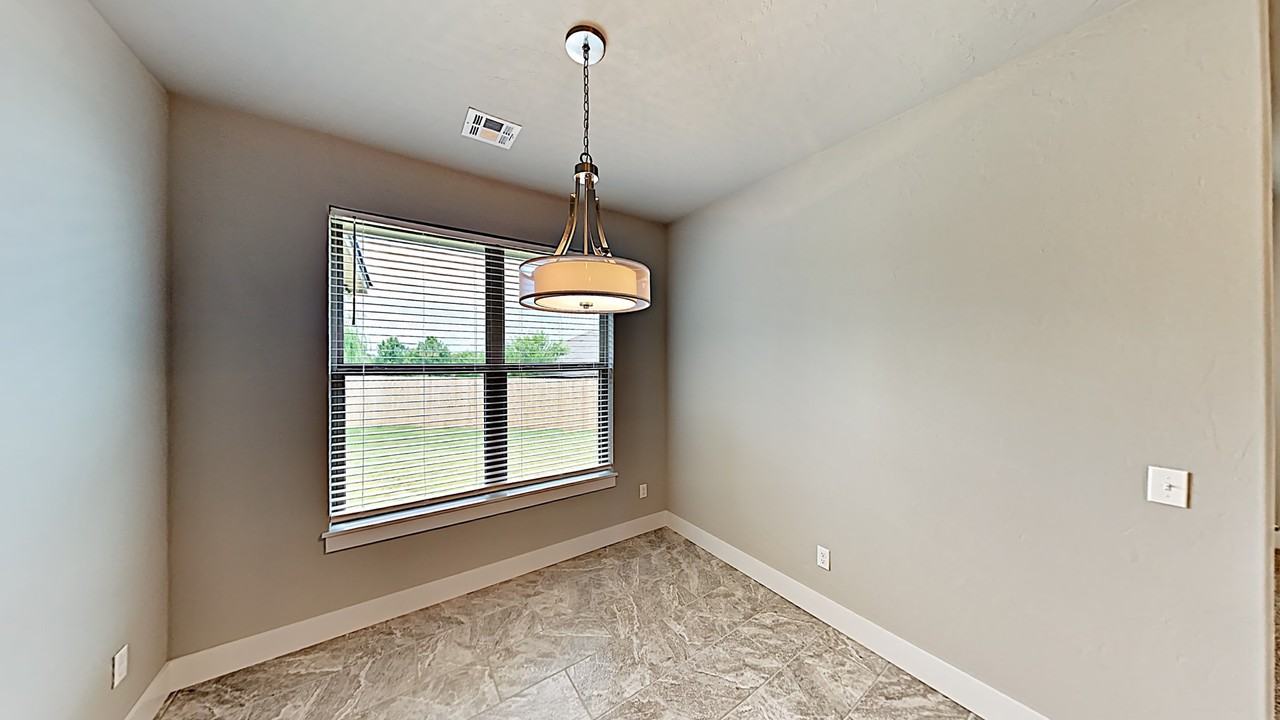 405 Josephine Ct - Photo 7 of 18