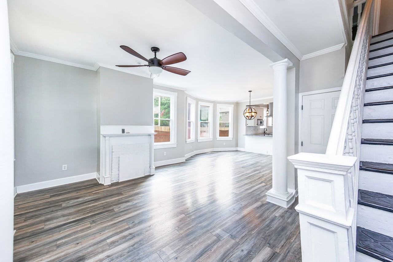 3125 Enslow Ave - Photo 5 of 27