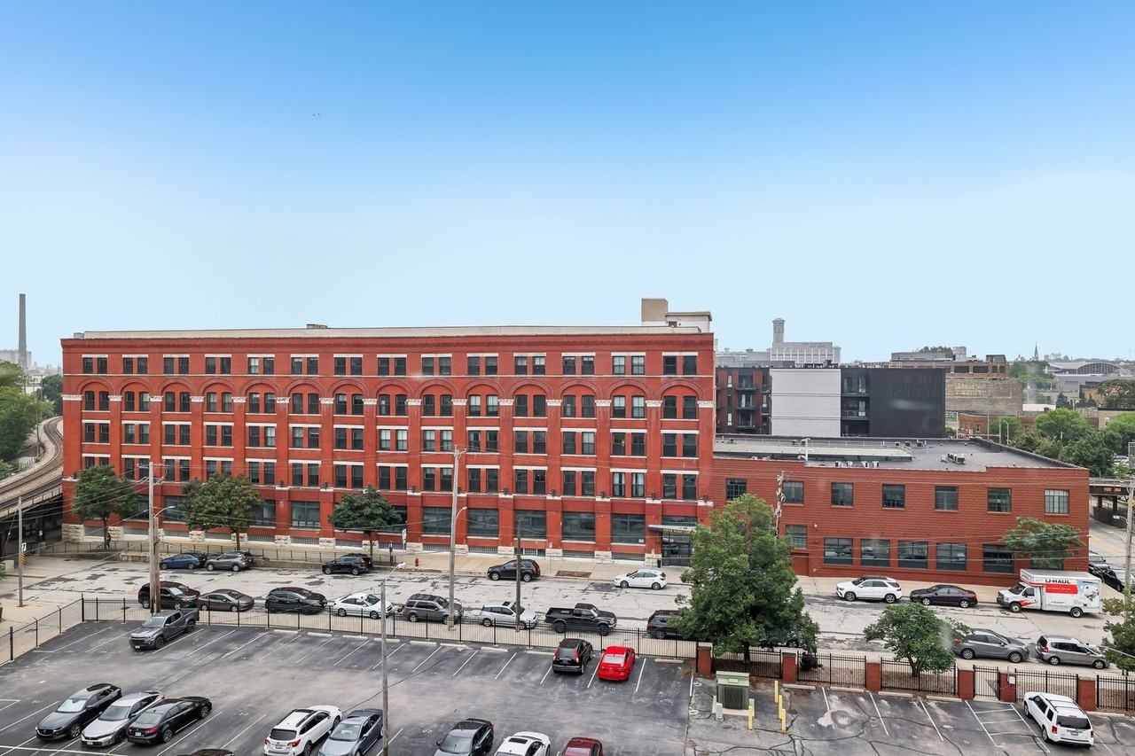 Historic Fifth Ward Lofts - Photo 3 of 38