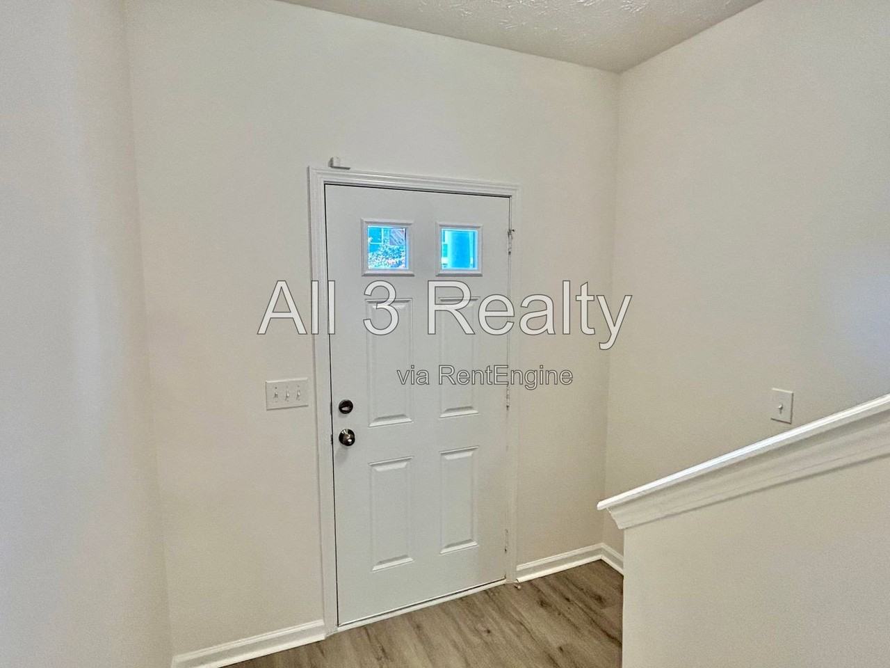 6524 Mallard Cove Ln - Photo 2 of 27