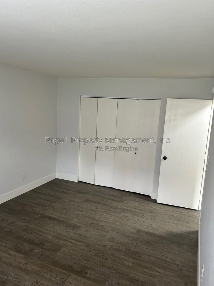 3807 Sage Dr #B - Photo 4 of 9