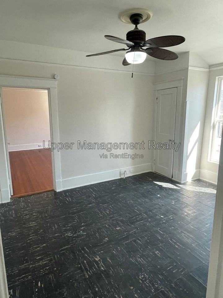 6525 W End Blvd #2A - Photo 5 of 17
