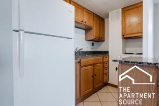 4180 N Marine Dr #411 - Photo 1 of 1