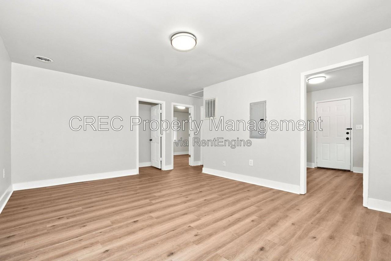 1605 Pineview Rd #B - Photo 4 of 19