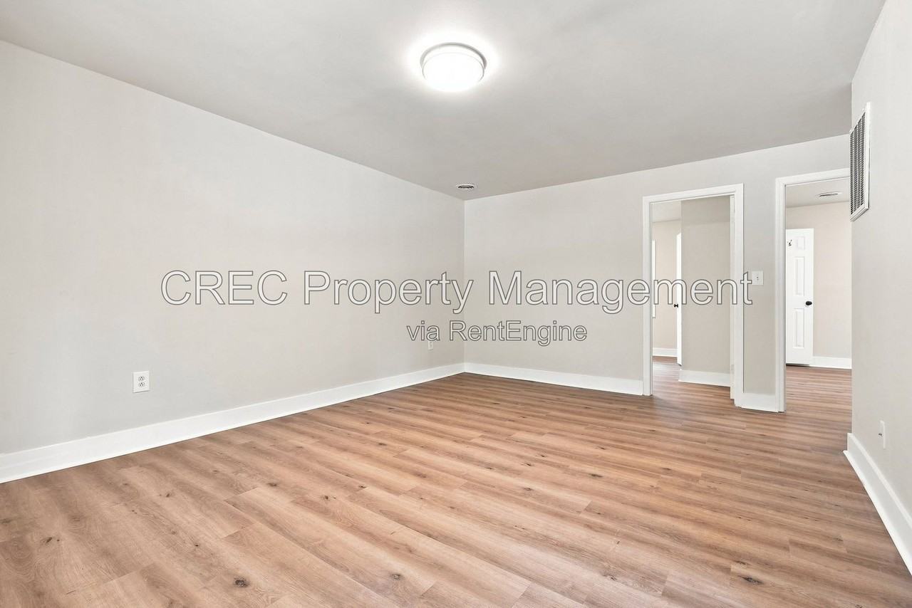 1605 Pineview Rd #B - Photo 6 of 19