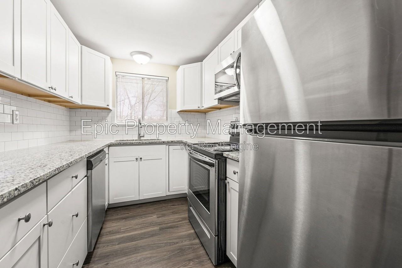 1030 Montie Rd - Photo 2 of 8