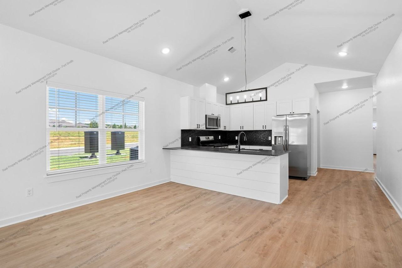 8705 Cantera Dr #A - Photo 7 of 25