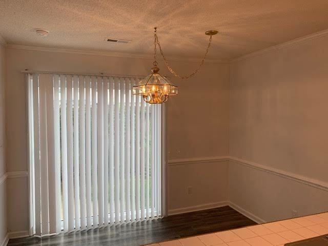3923 Sterling Pointe Dr - Photo 3 of 14