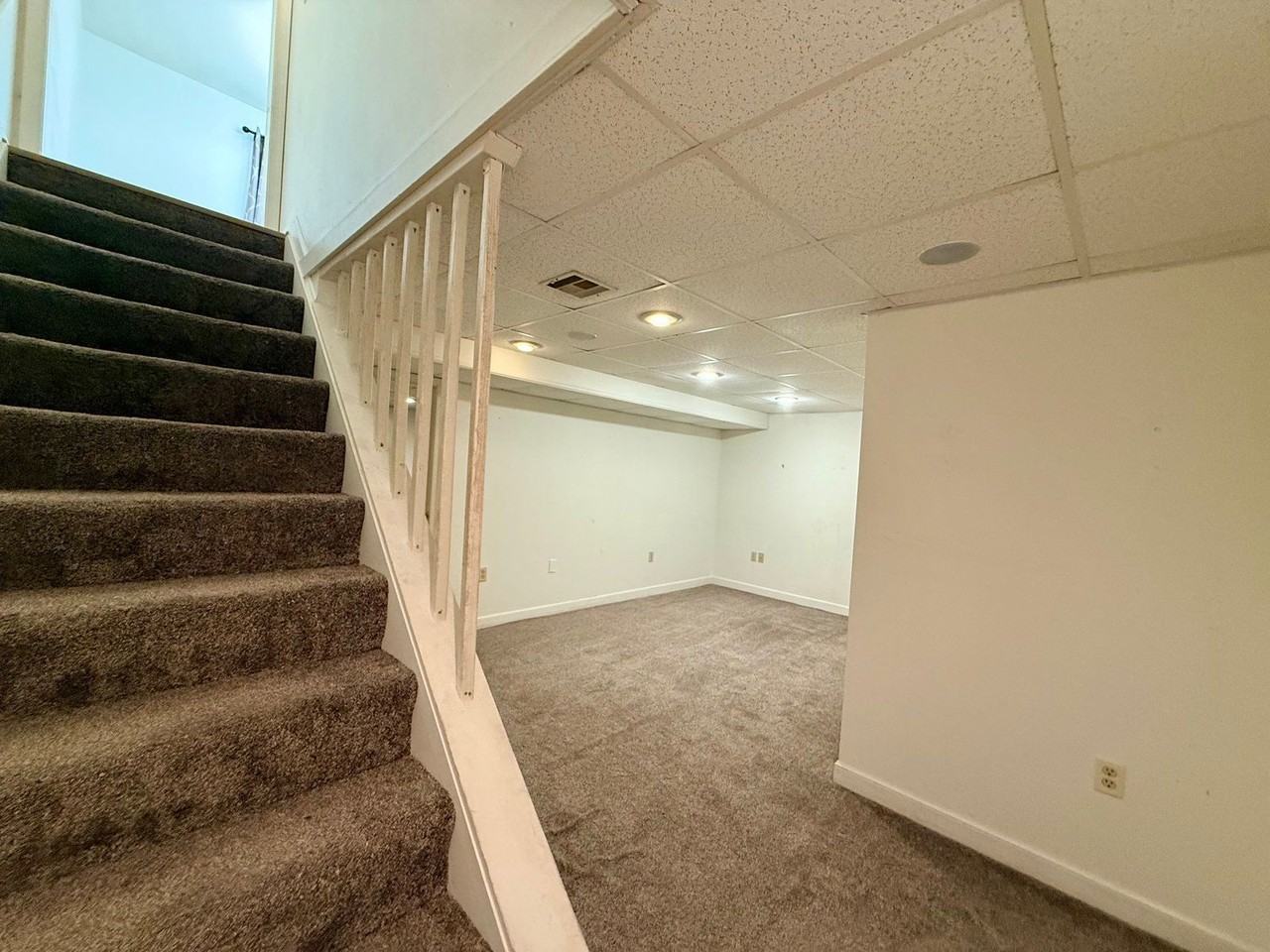 202 Heatherwood Dr - Photo 6 of 24