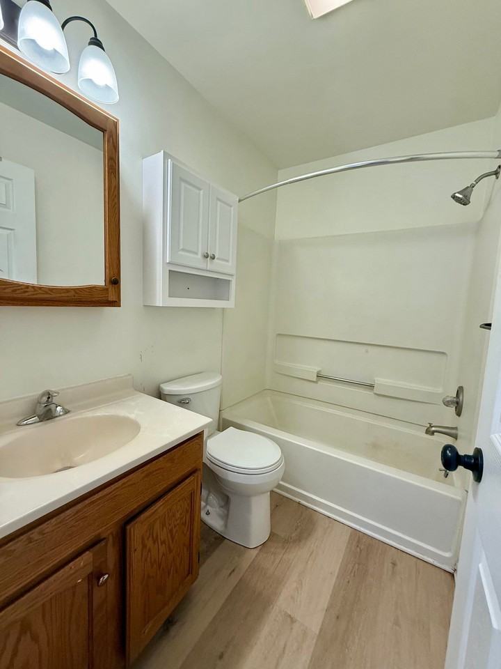 202 Heatherwood Dr - Photo 7 of 24