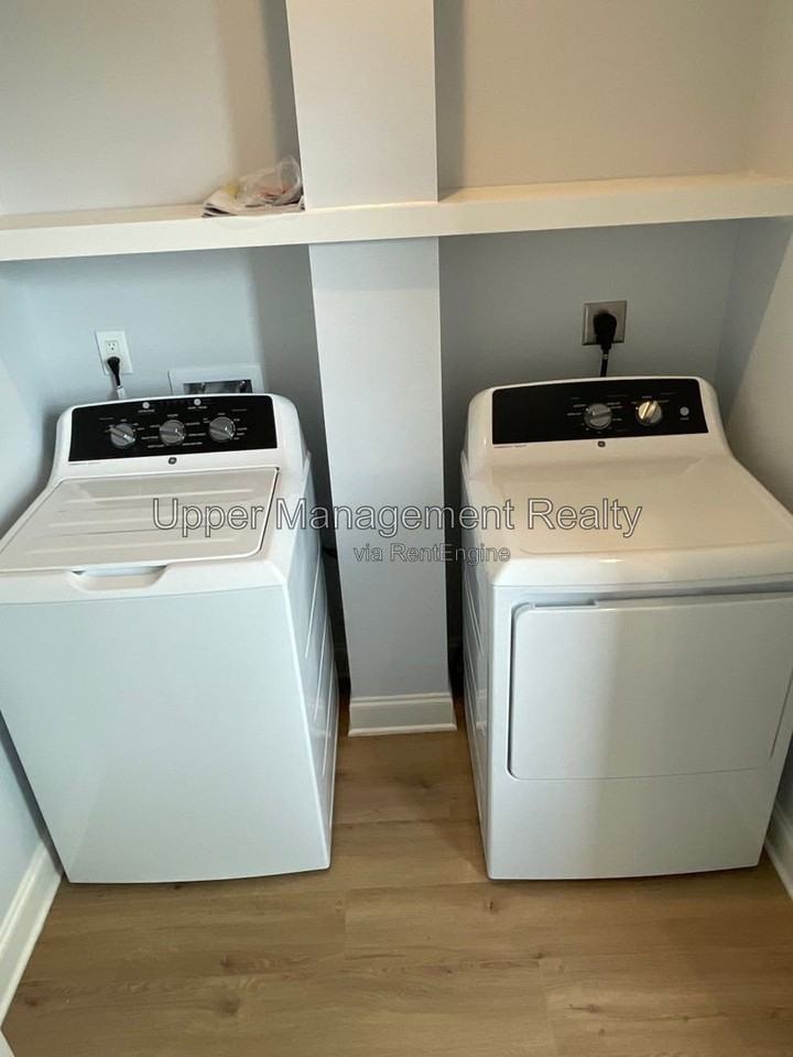 3418 3rd St #3418 - Photo 6 of 20