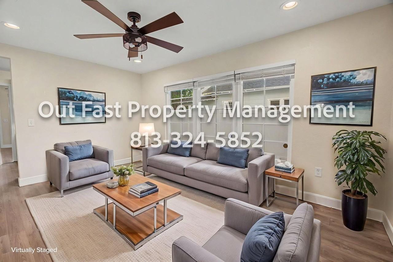 915 E Palmetto St #2 - Photo 4 of 26