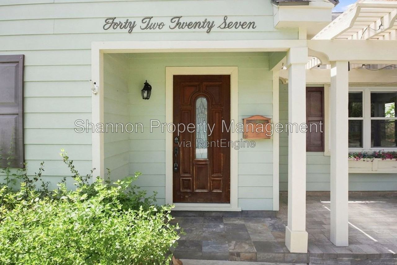 4227 Apollo St - Photo 2 of 24