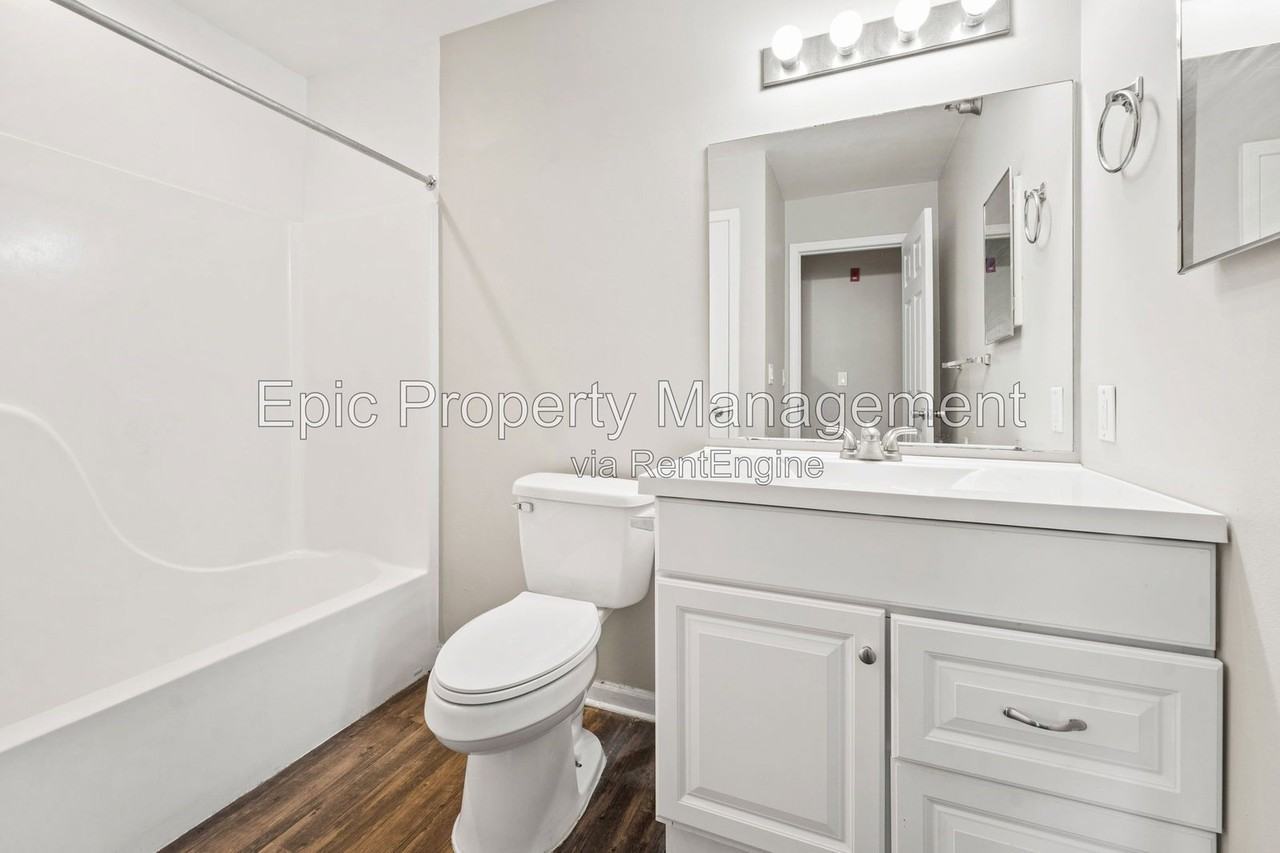 3670 S John Hix Rd #1 - Photo 3 of 16