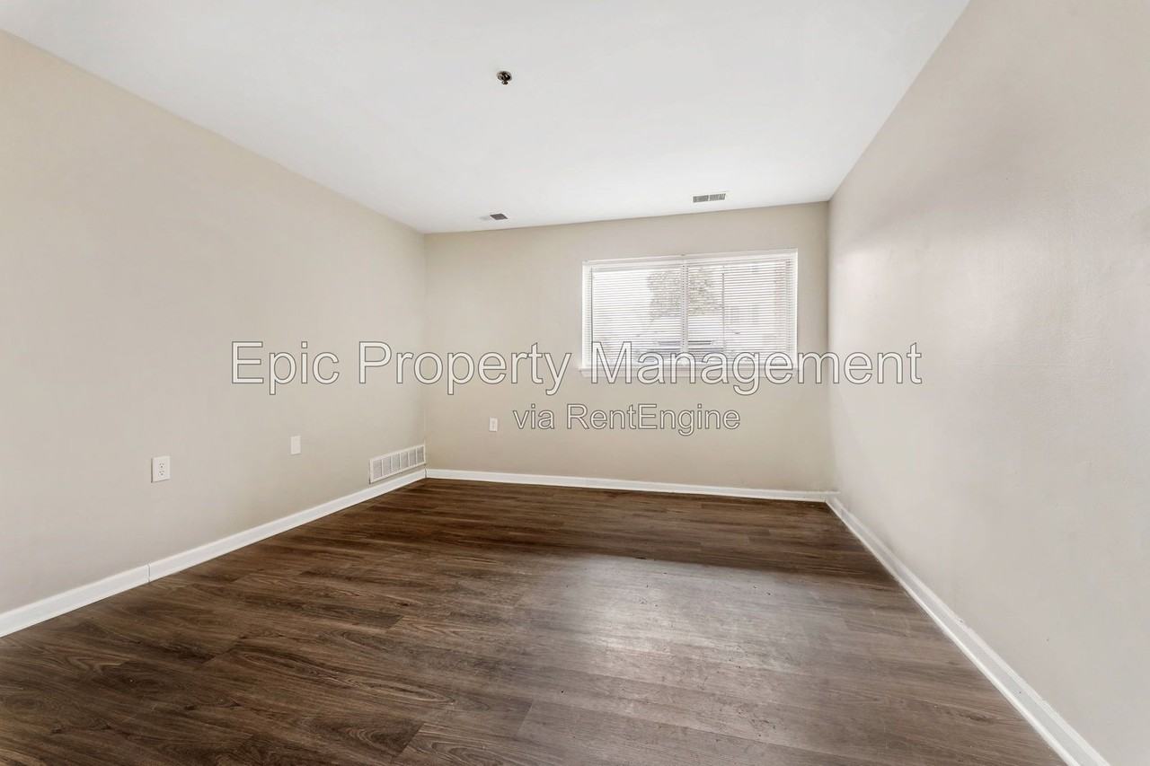 3670 S John Hix Rd #1 - Photo 6 of 16