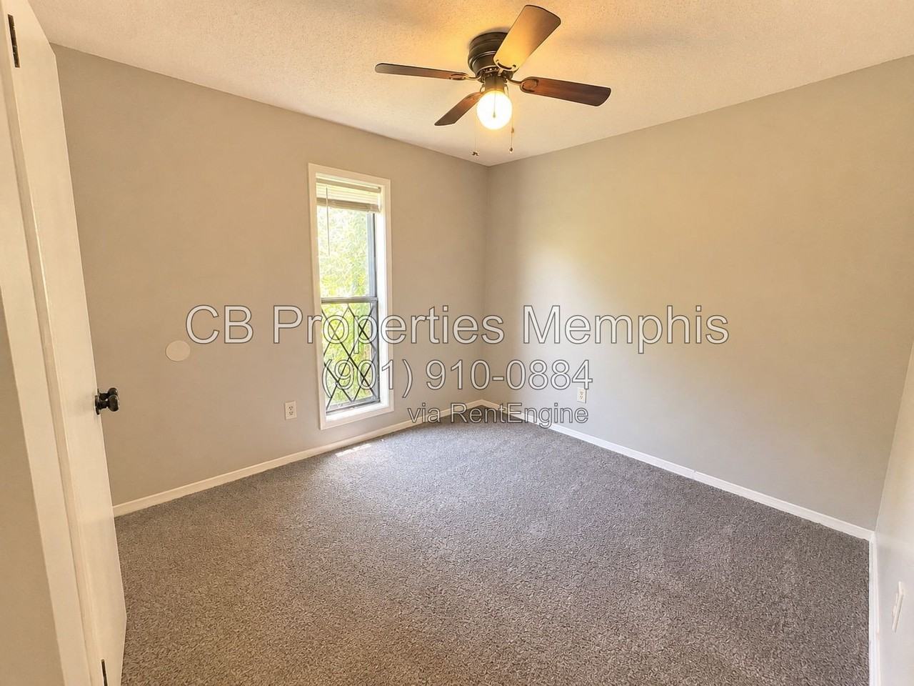 6300 Brockman Dr - Photo 3 of 16