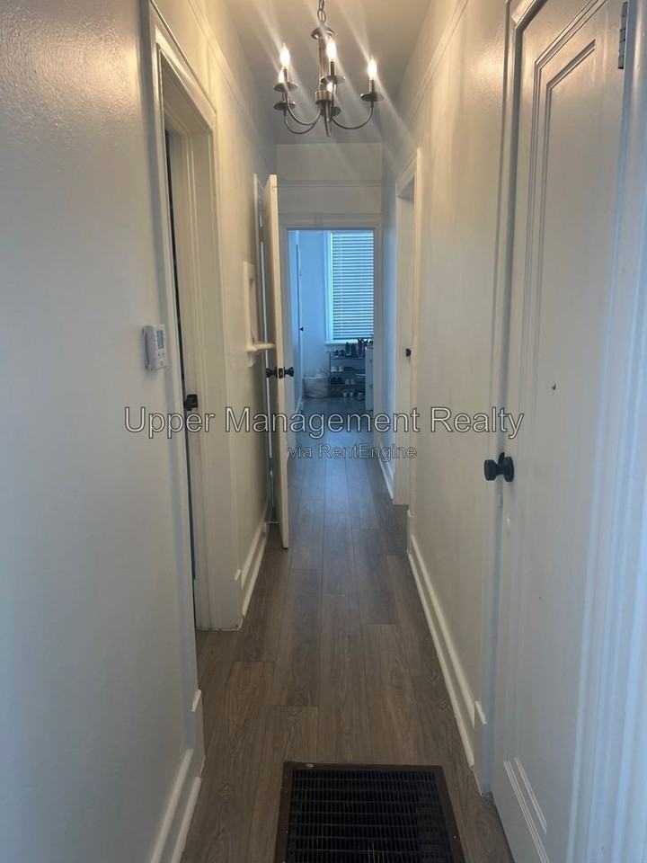 1417 Audubon St - Photo 6 of 9