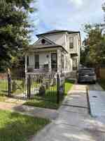 featured image of 2708 Burns St