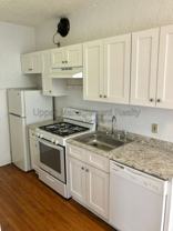 1301 Napoleon Ave #J - Photo 1 of 1