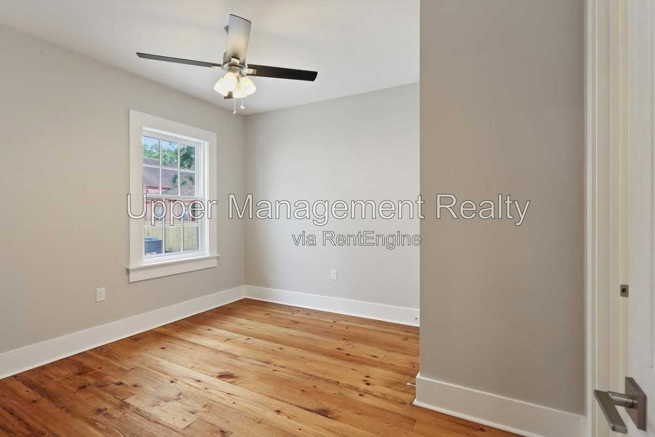 2617 Carondelet St #2619 - Photo 5 of 8