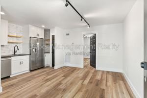 featured image of 4421 Burgundy St #204