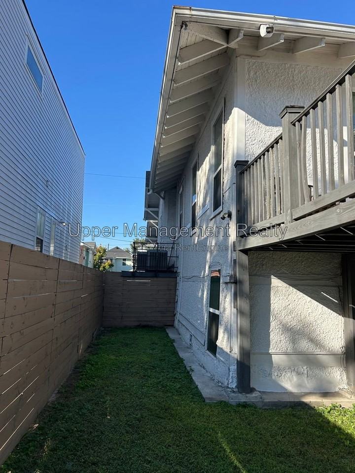 3724 S Liberty St #3724S - Photo 7 of 35