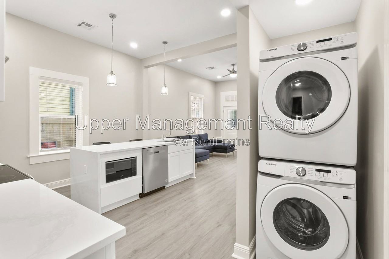 837 Cherokee St #837 - Photo 6 of 12