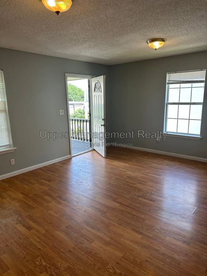 8722 Hickory St #8720 - Photo 2 of 13